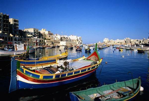 Contemporary, Luxury Apartment With Valletta And Harbour Views Сліма Екстер'єр фото
